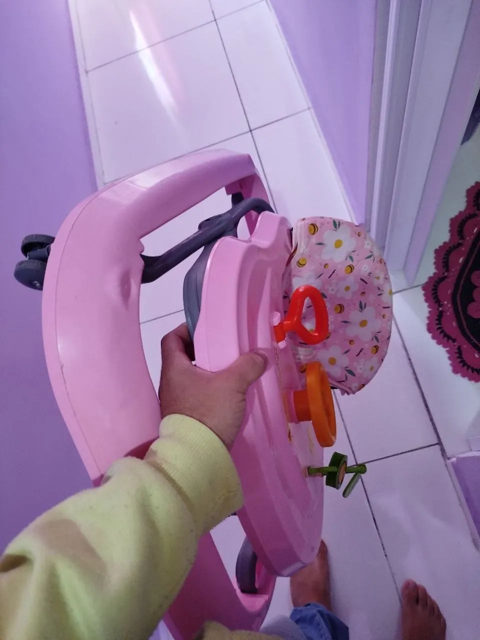 Andador de bebê  - Foto 2