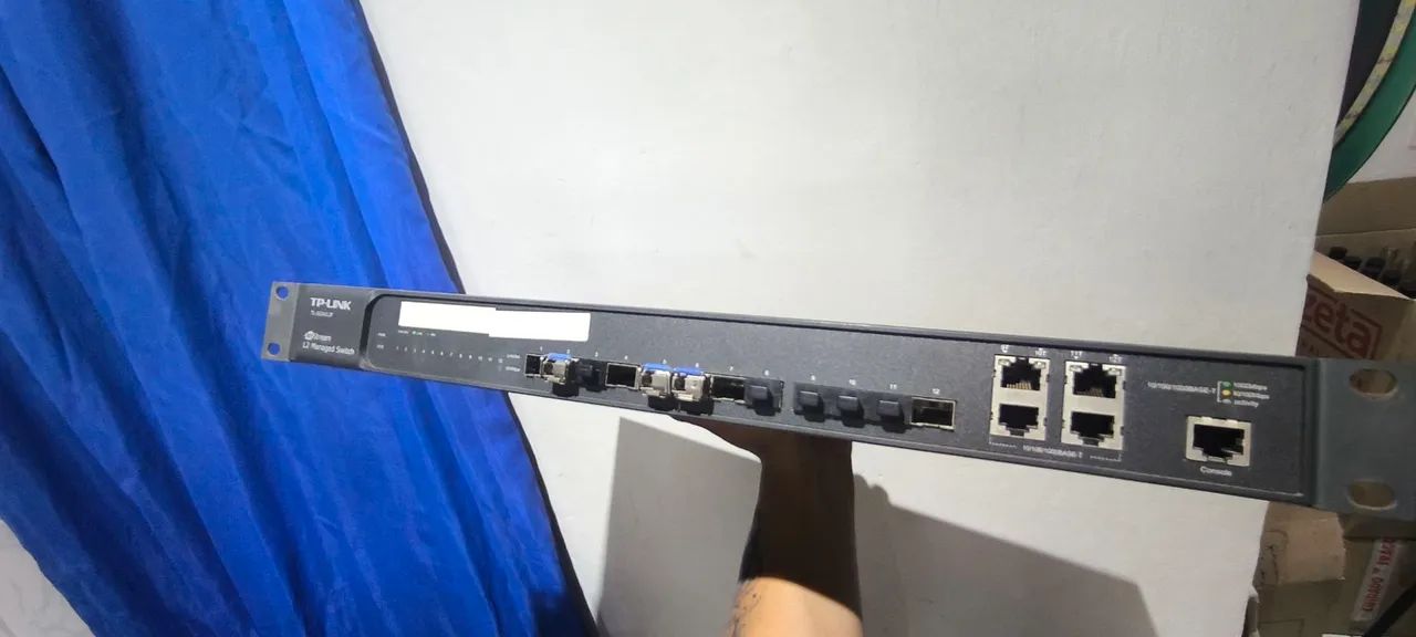 Switch Gigabit TP-Link L2 SFP de 12 portas Modelo TL-SG5412F