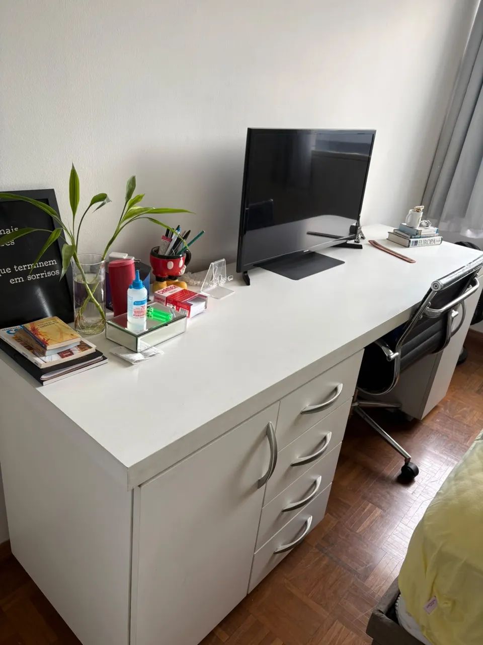 Vendo escrivaninha  - Foto 4