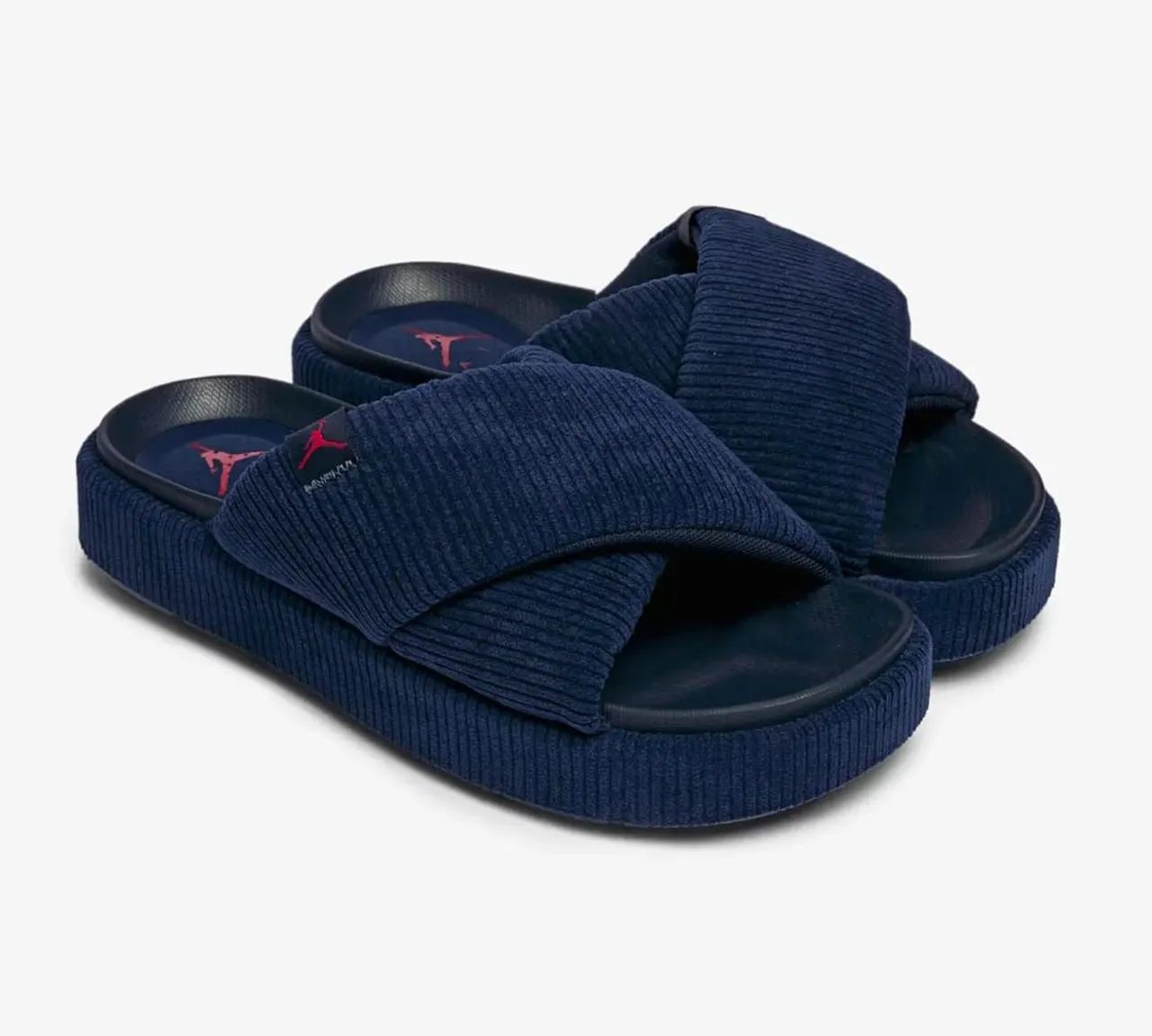 Chinelo Jordan Sophia  - Foto 3