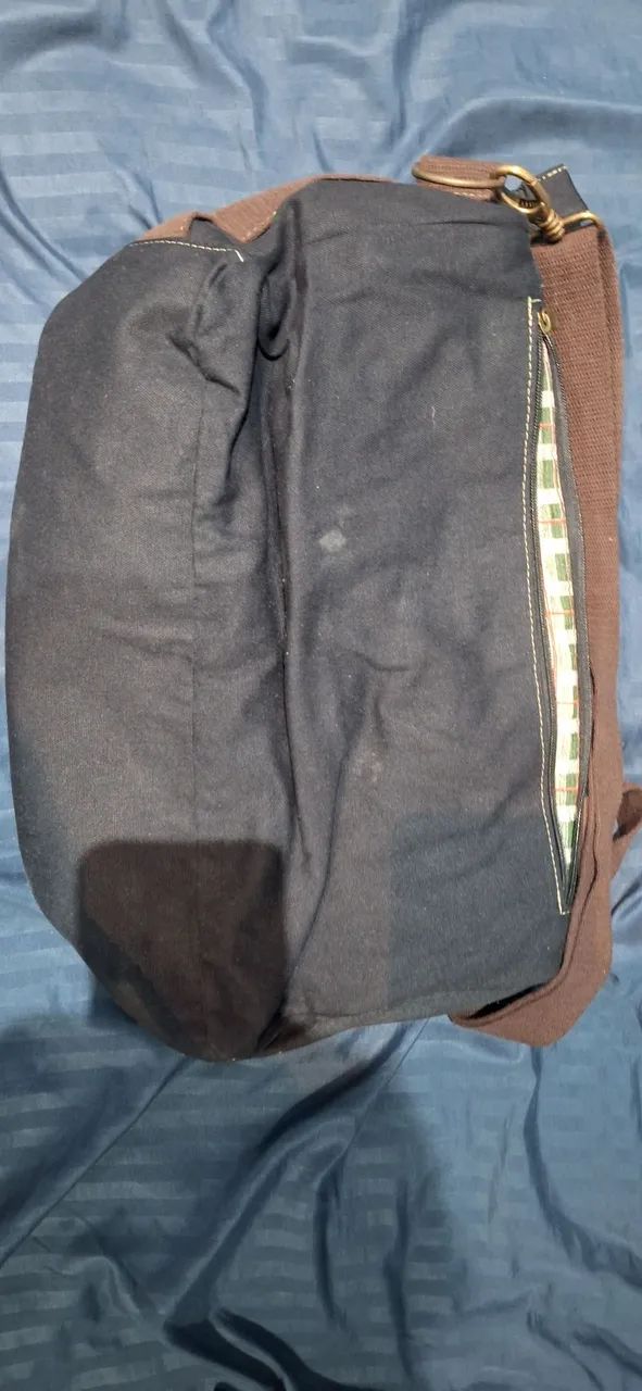 Bolsa estilo carteiro - preta - Foto 2