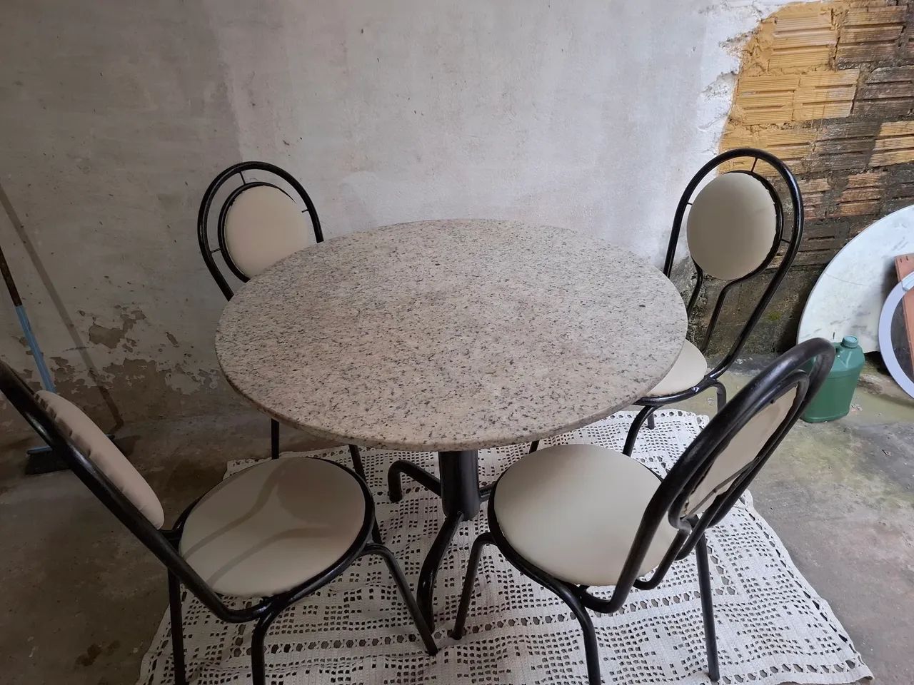 Vendo mesa Tampo em Mármore.  - Foto 2