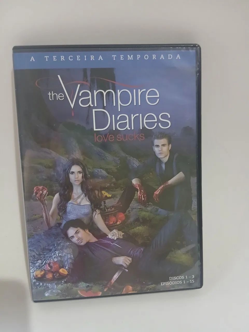 box completo  3ª temporada de the vampire diaries - Foto 3