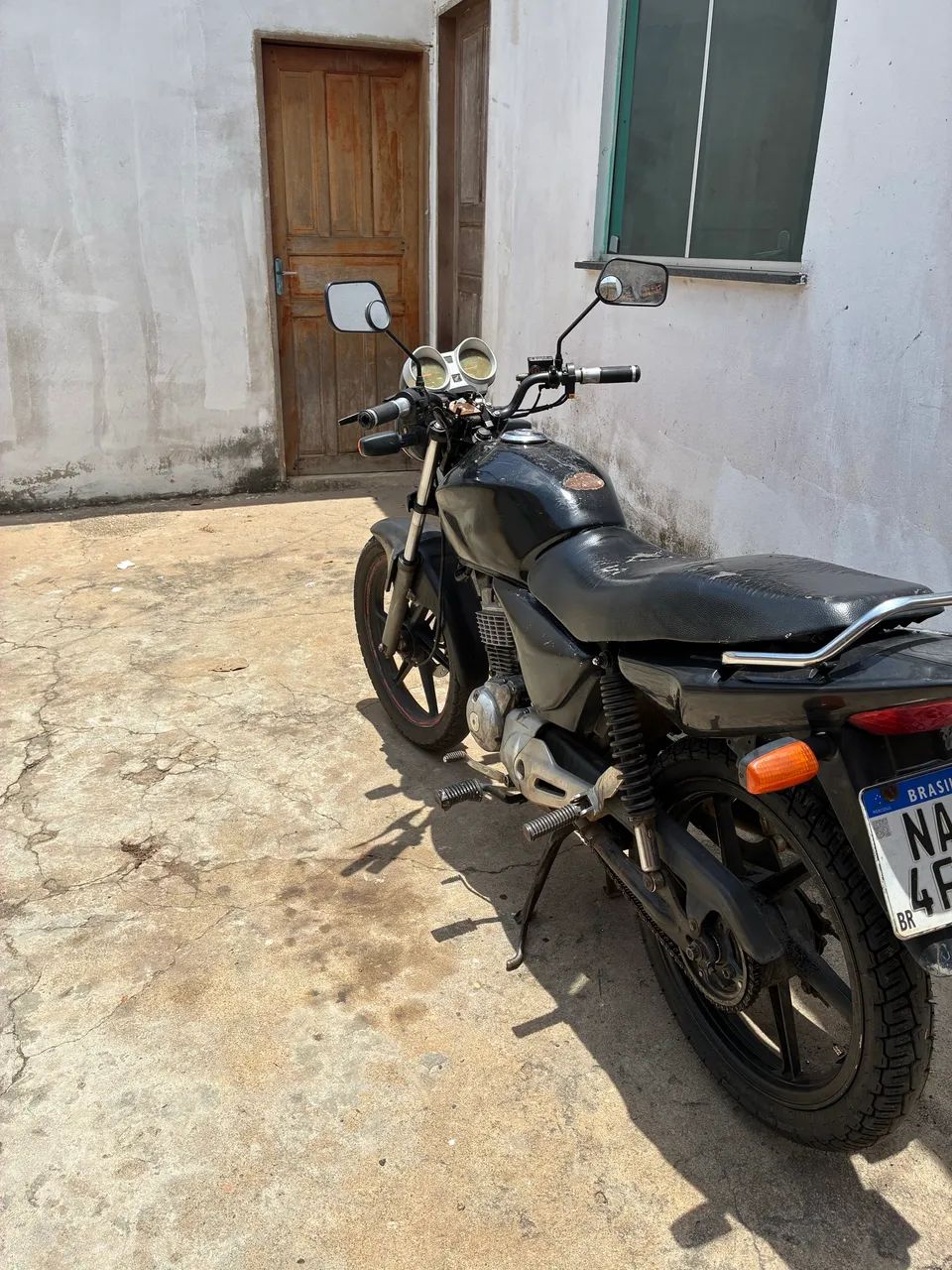 Titan 150 - Foto 3
