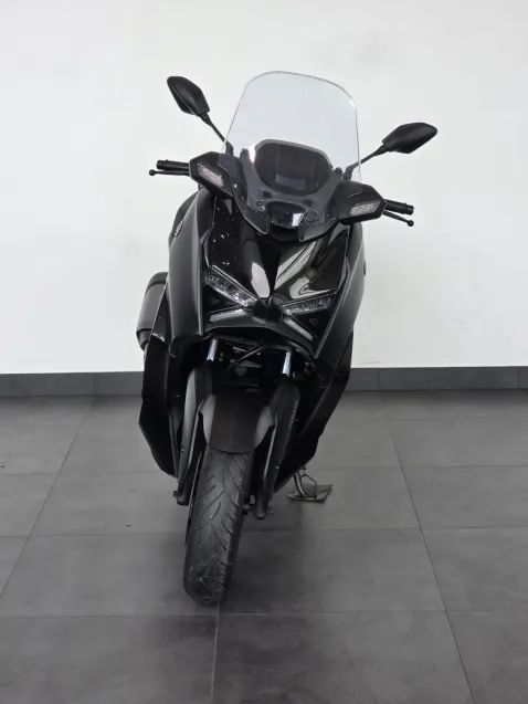 Yamaha XMAX ABS 300 CONNECTED - Foto 3