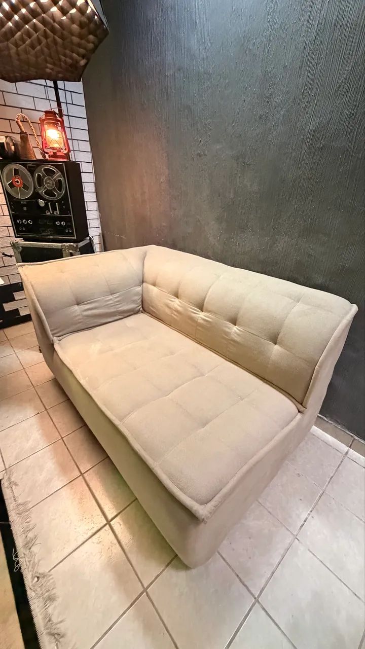Sofá dois lugares 