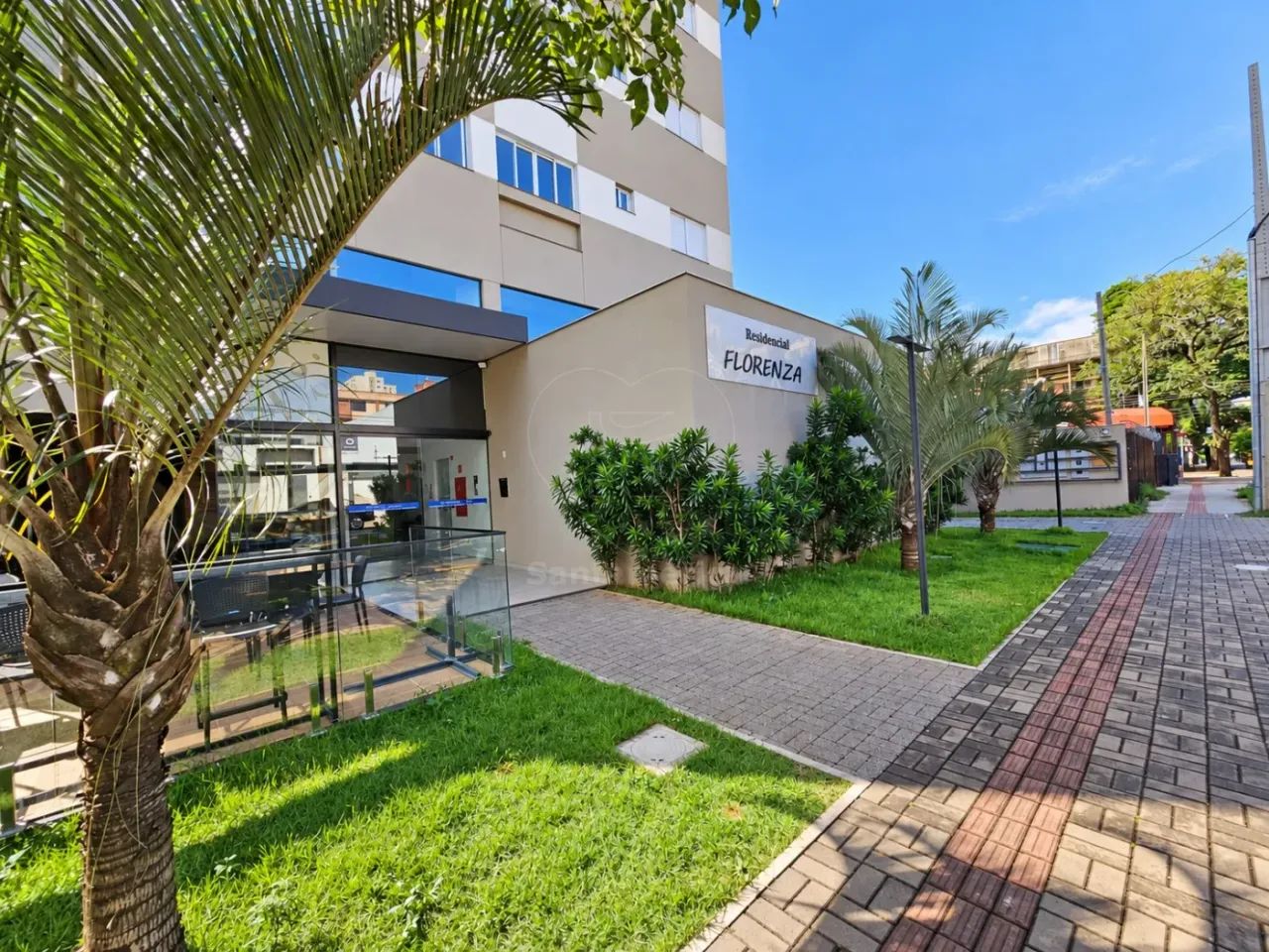 Apartamento Mobiliado para alugar no Edifício Residencial Florenza com 1 quarto, no Centro