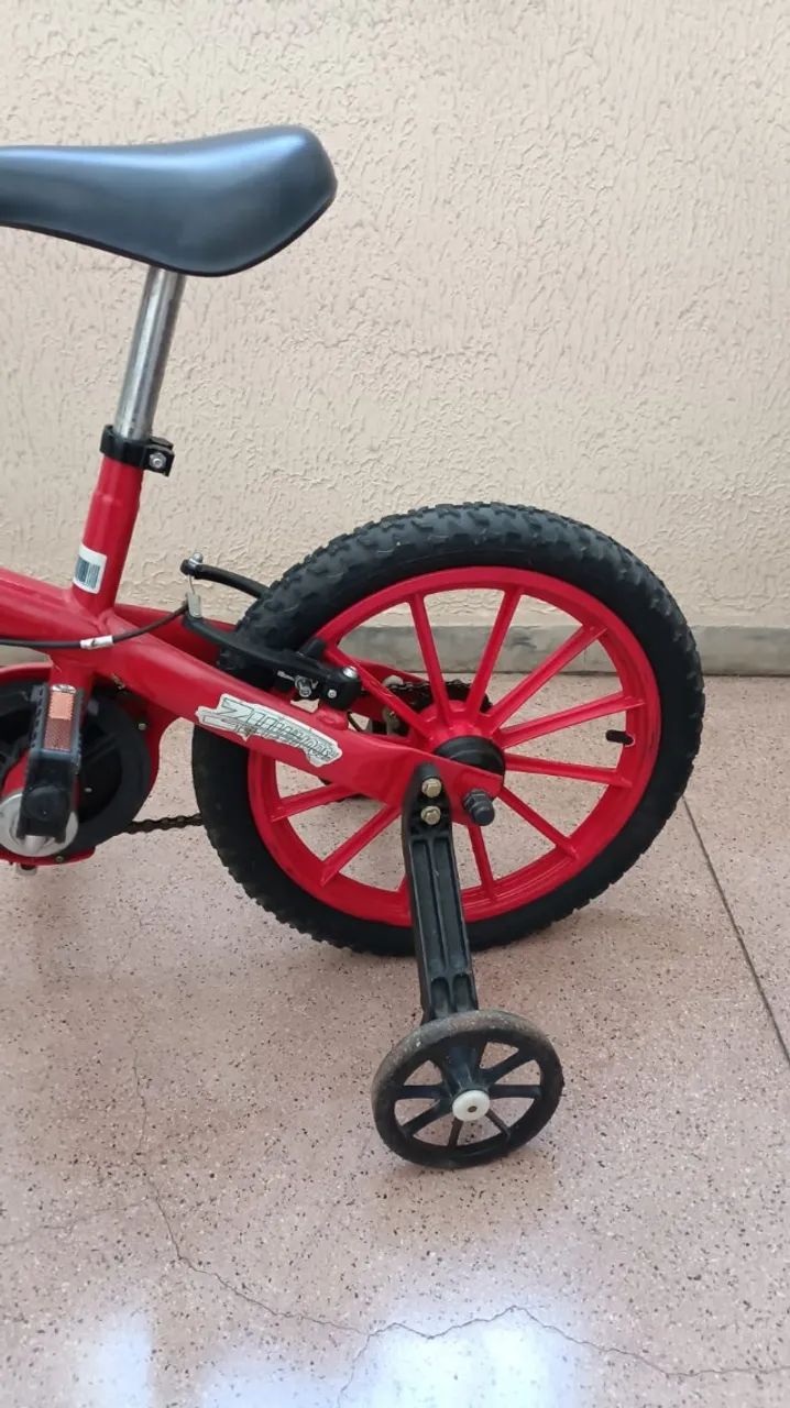 Bicicleta infantil Relâmpago McQueen - Foto 4