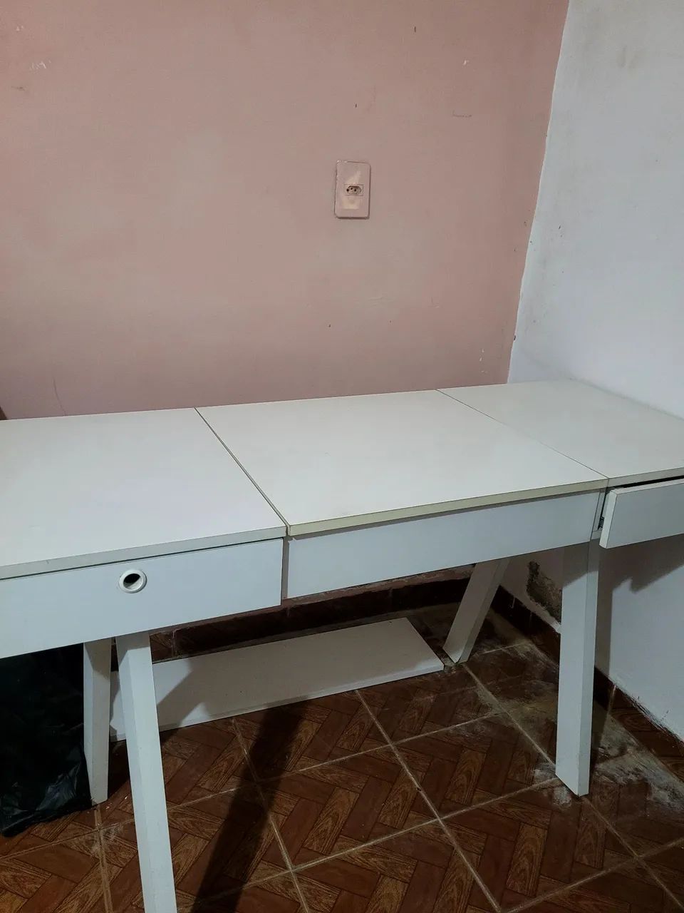 Penteadeira e escrivaninha marca MadeiraMadeira - Foto 5