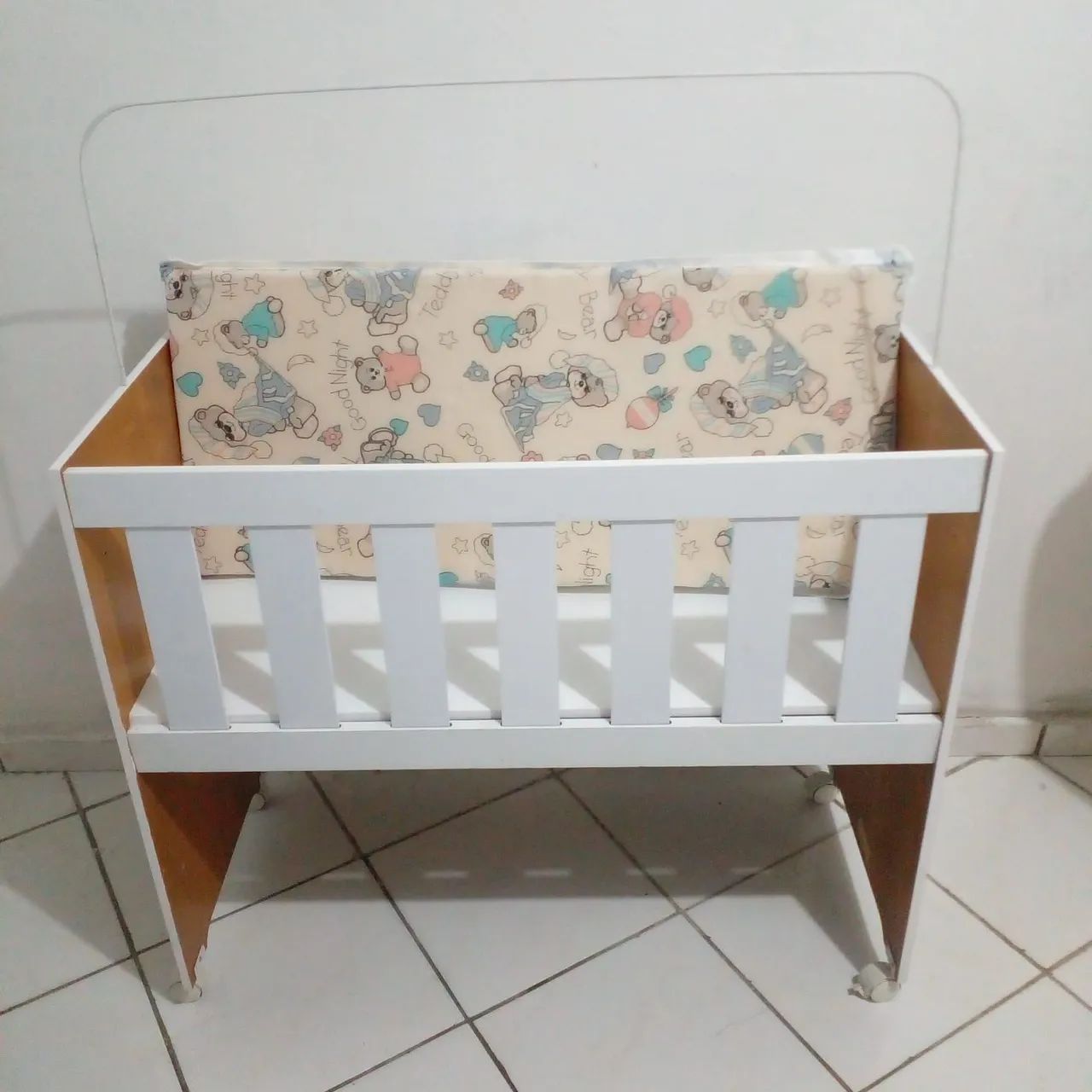 Mini berço com colchão 