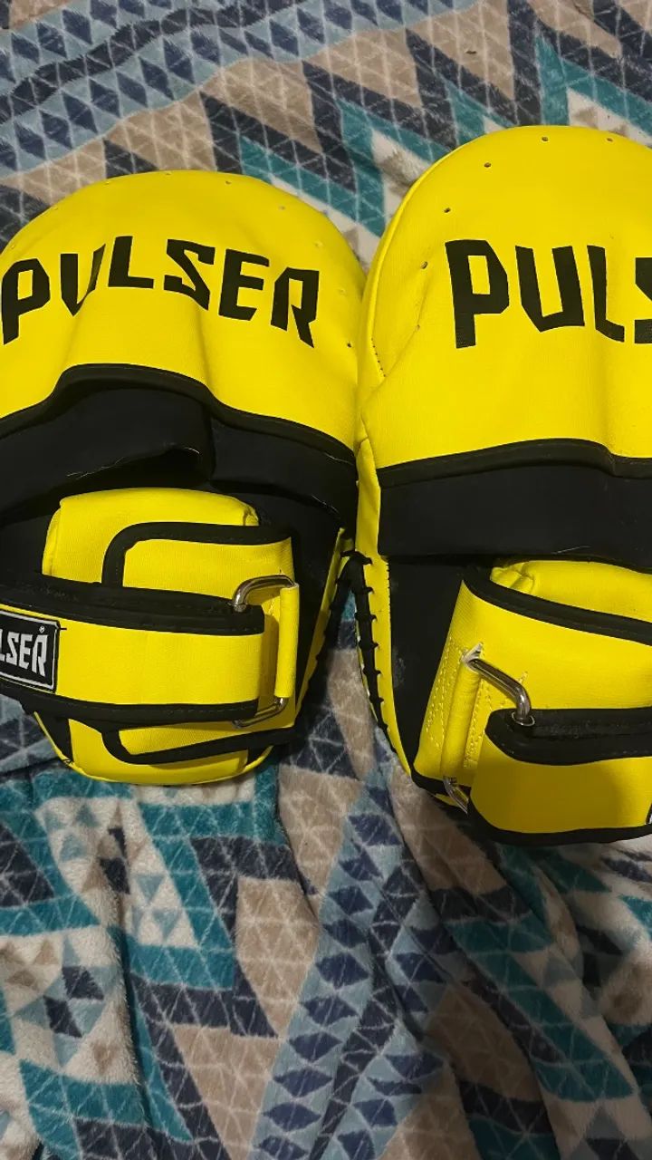 Aparador e Saco Box - Pulser 