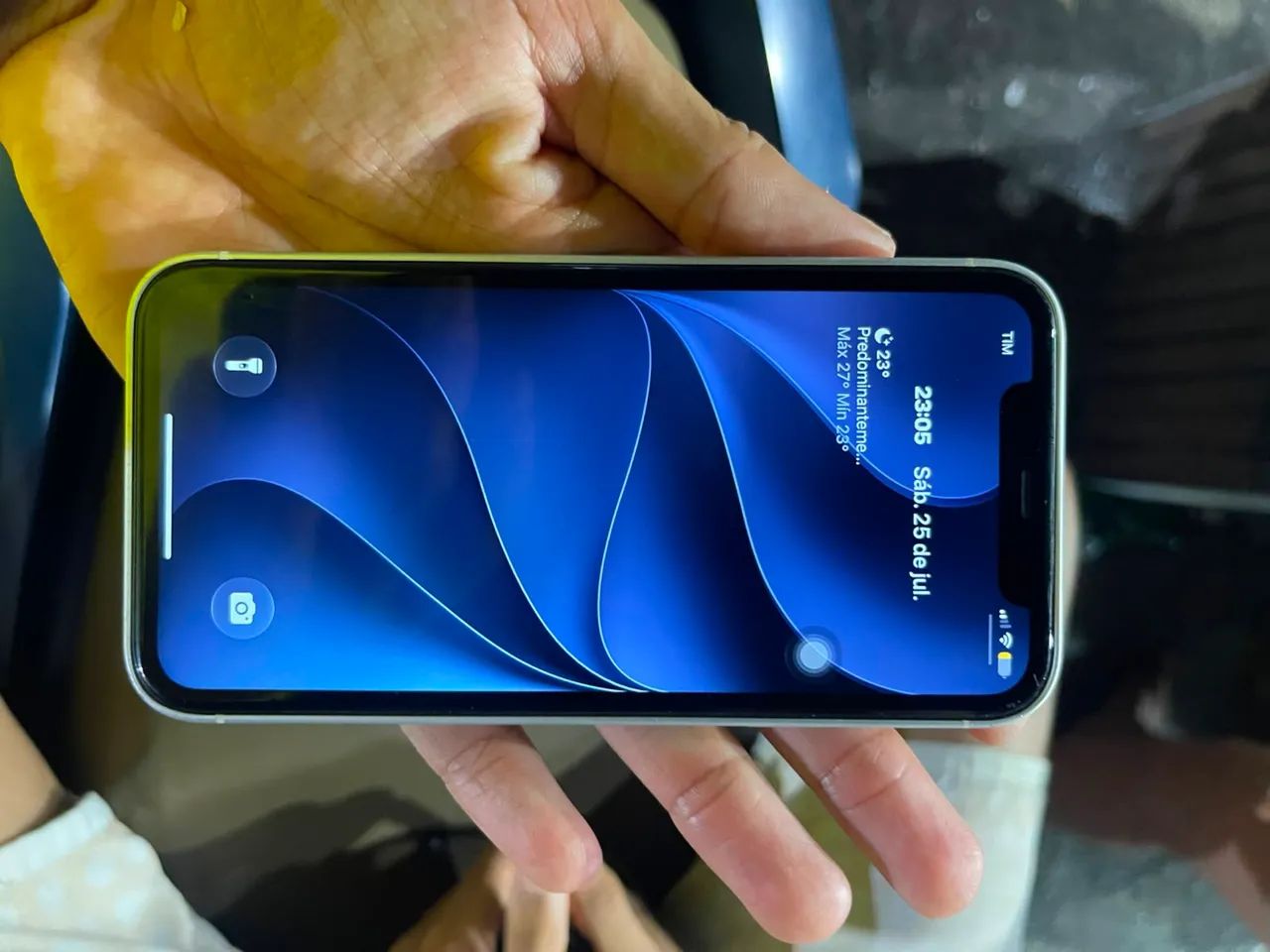 iPhone 11 (carcaça do 17 pro) 128gb, (original preto)
