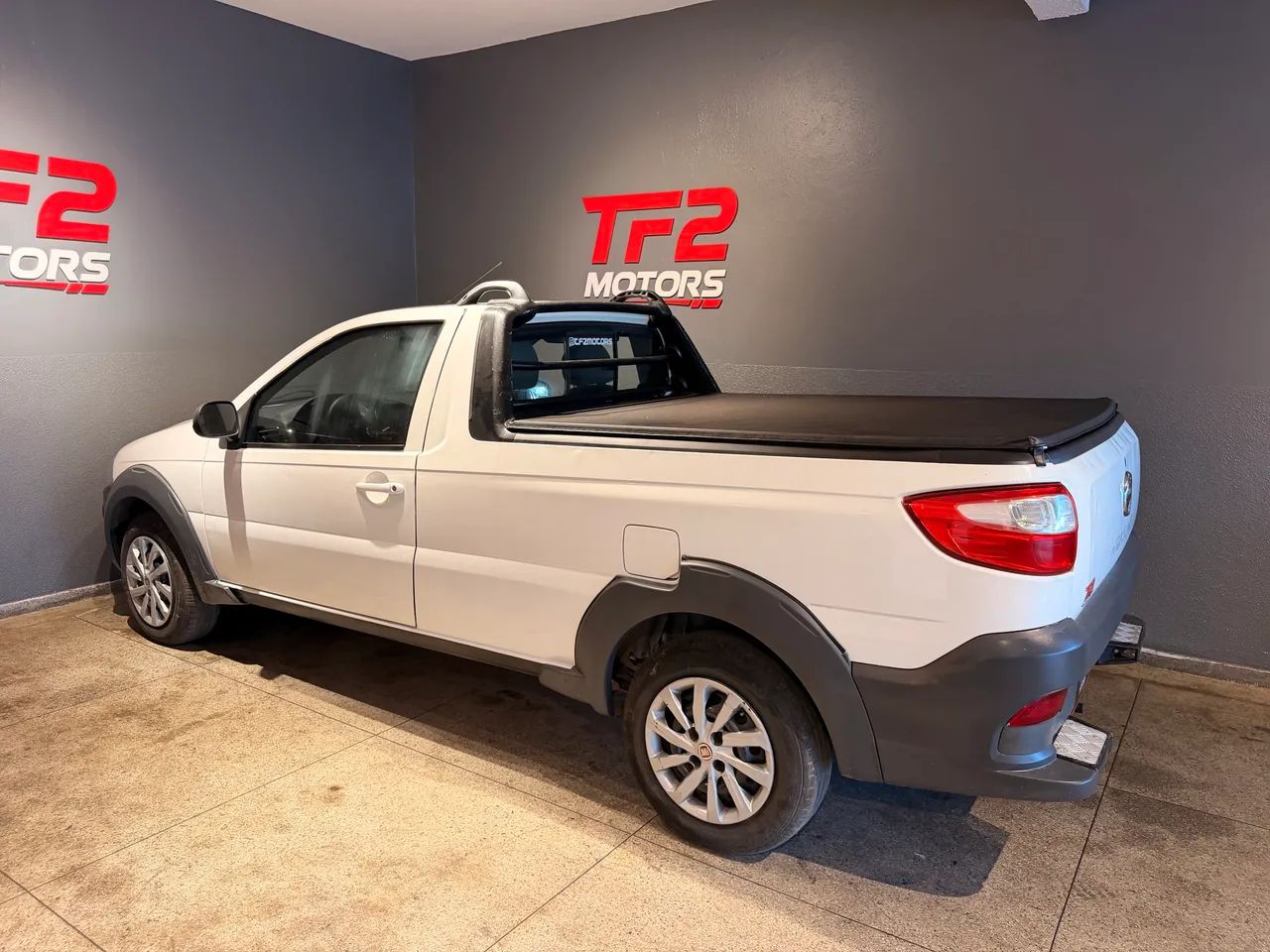 Fiat Strada Working Hard 1.4 Fire Flex 8V CS 2017 - Foto 5