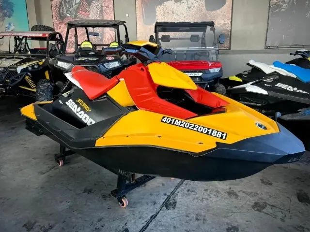 JET SKI SPARK ANO 2022 EM ESTADO DE ZERO 