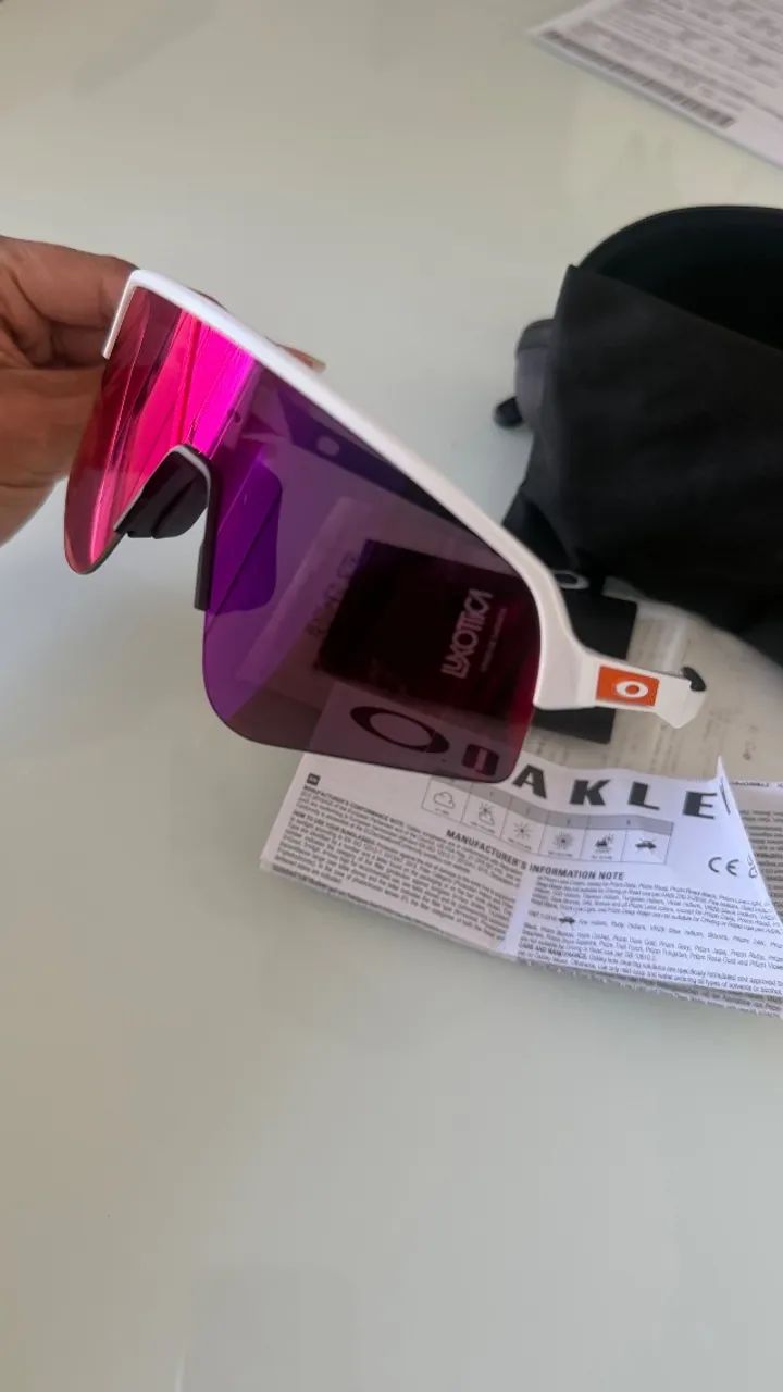 OAKLEY SUTRO LITE SWEEP ORIGINAL - Acessórios - Paralela, Salvador