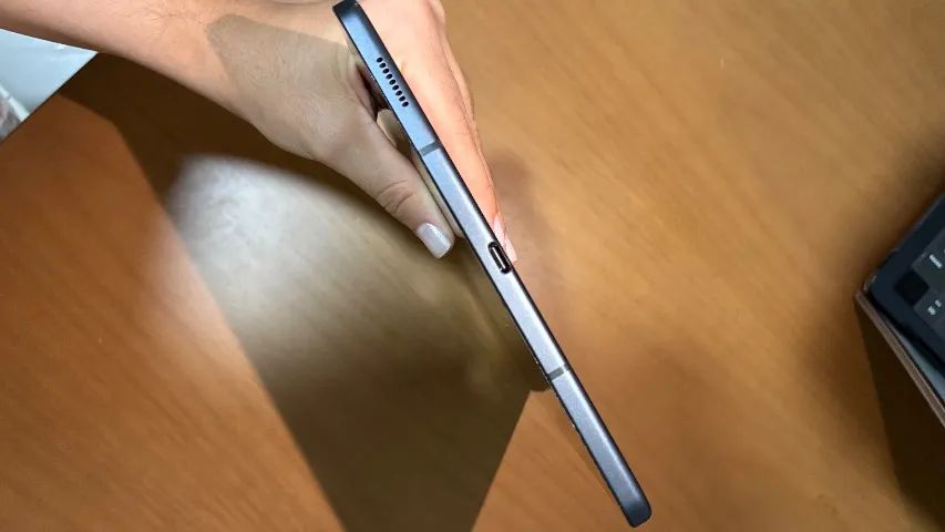 Tablet Samsung S6lite (PM615) 128GB - Foto 2