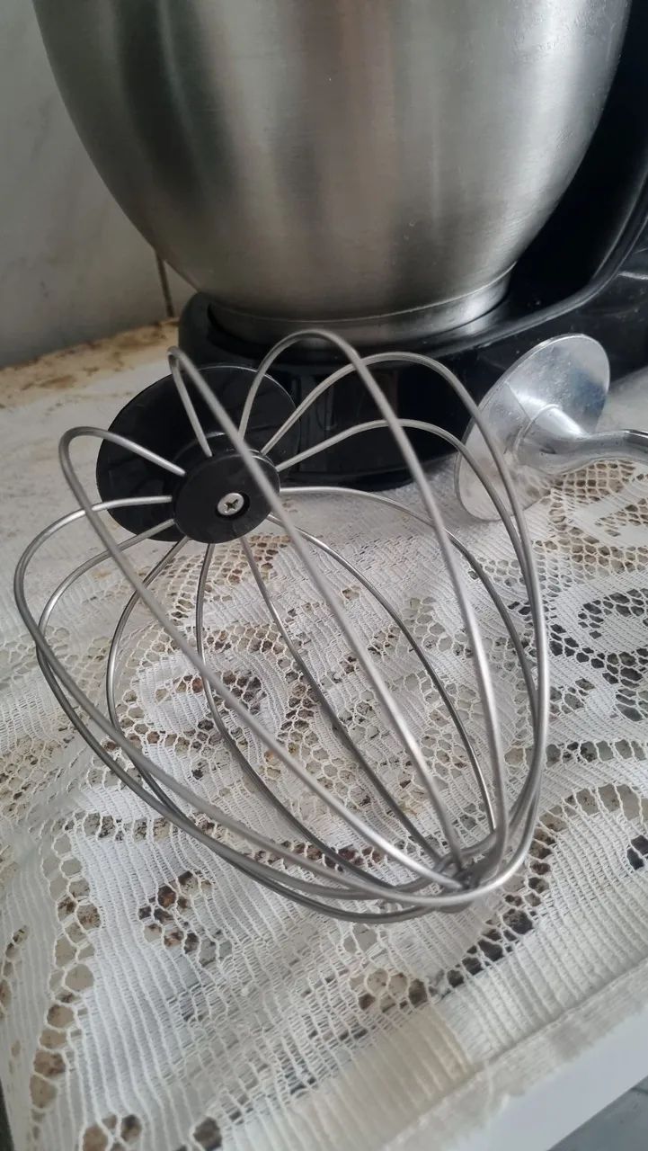 Batedeira planetária Oster  - Foto 5