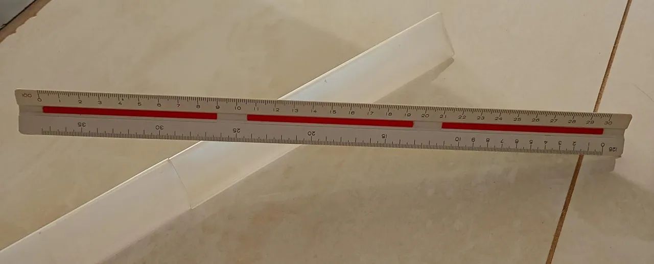 Escalímetro Trident 30cm com capa - Foto 2