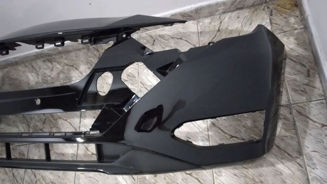Parachoque Nissan Versa 2024 2025 Original (Usado) - Peças para