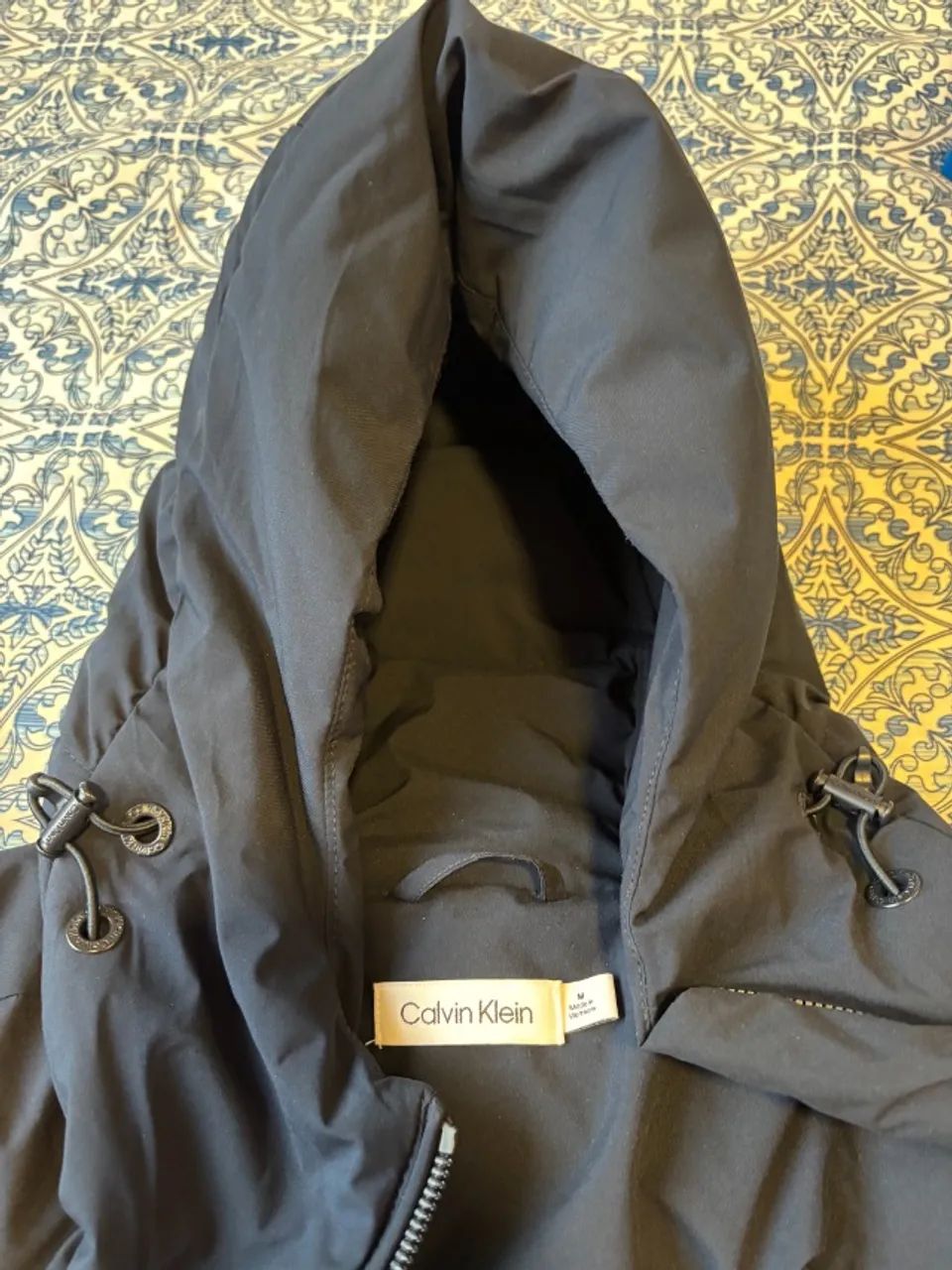 Jaqueta super puffer Calvin Klein - Foto 5