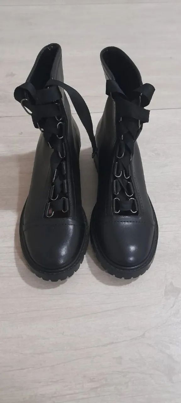 Bota couro Schutz. - Foto 2