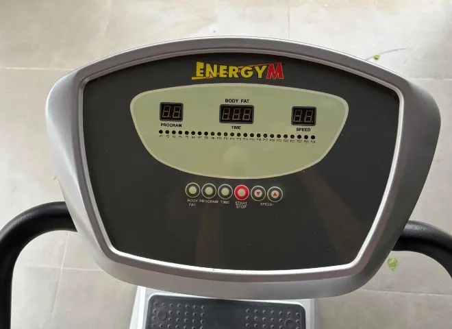 Plataforma Vibratória Energym Turbo Charger - Usada, Funcionando - Foto 2