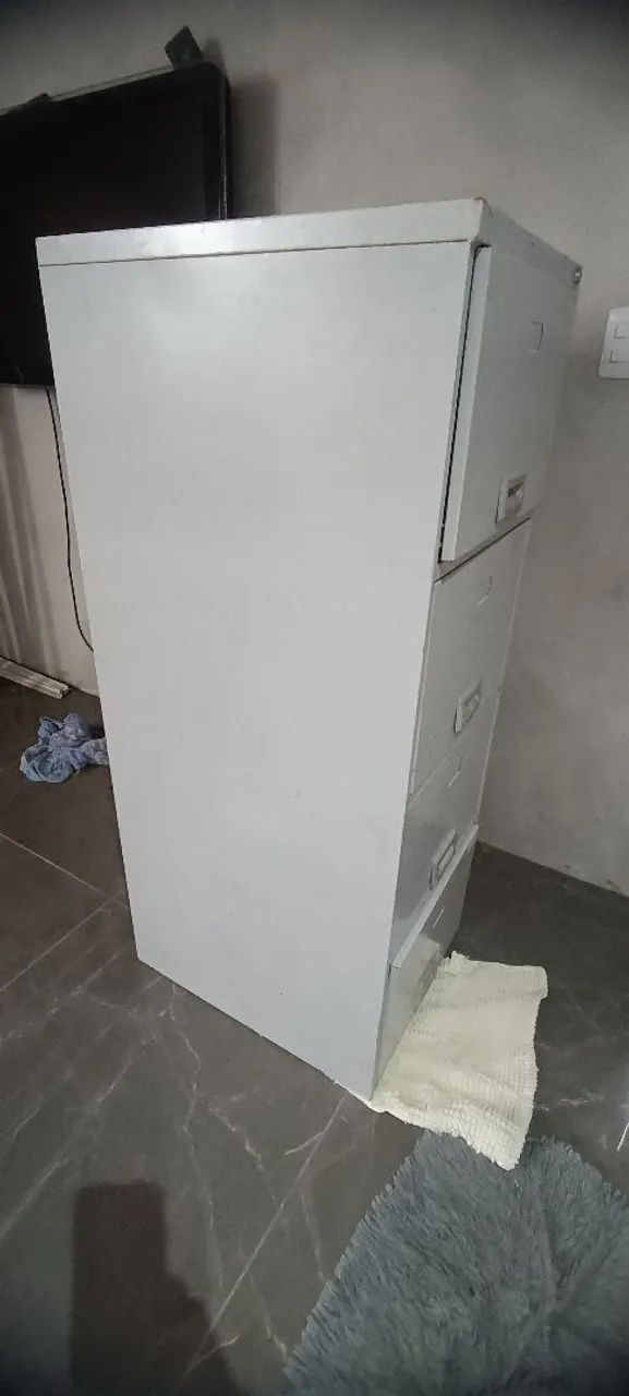 Arquivo de ferro com 4 gavetas - Foto 2