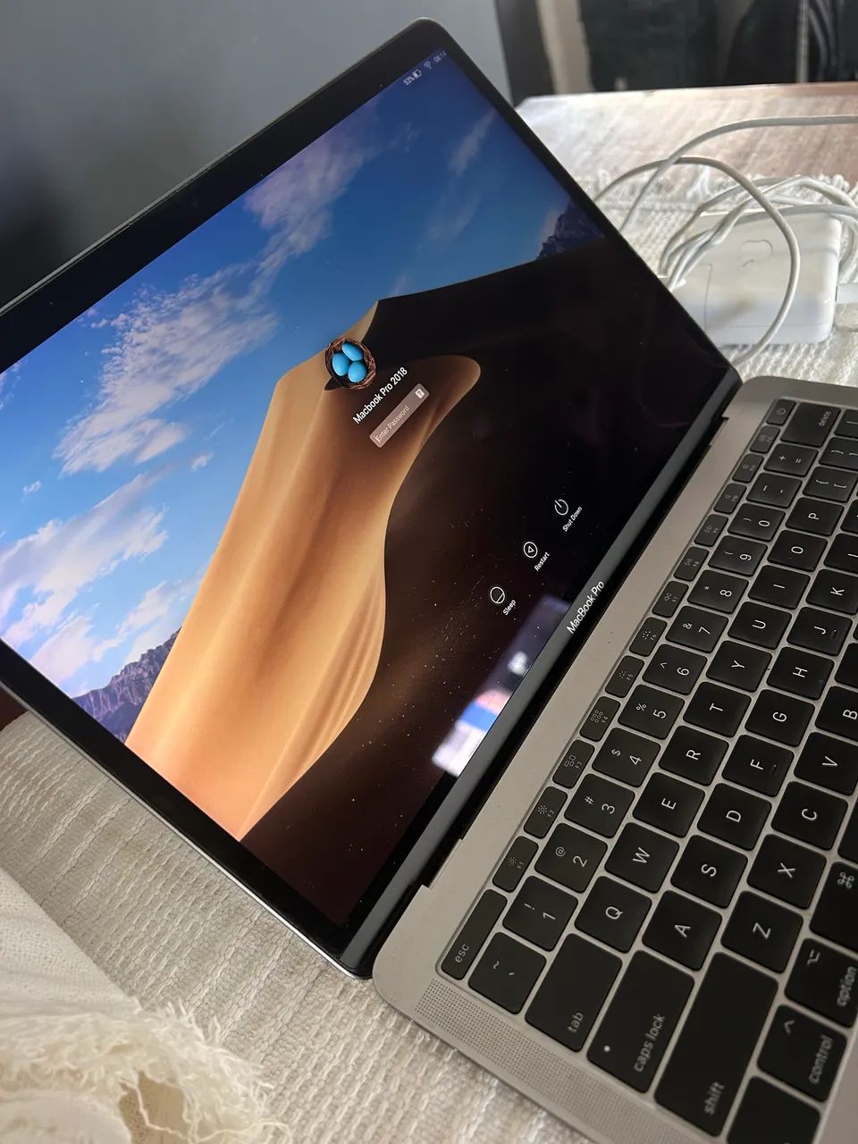 Vendo Macbook Pro 2017/2018 - Cinza Espacial - Notebooks - Jardim