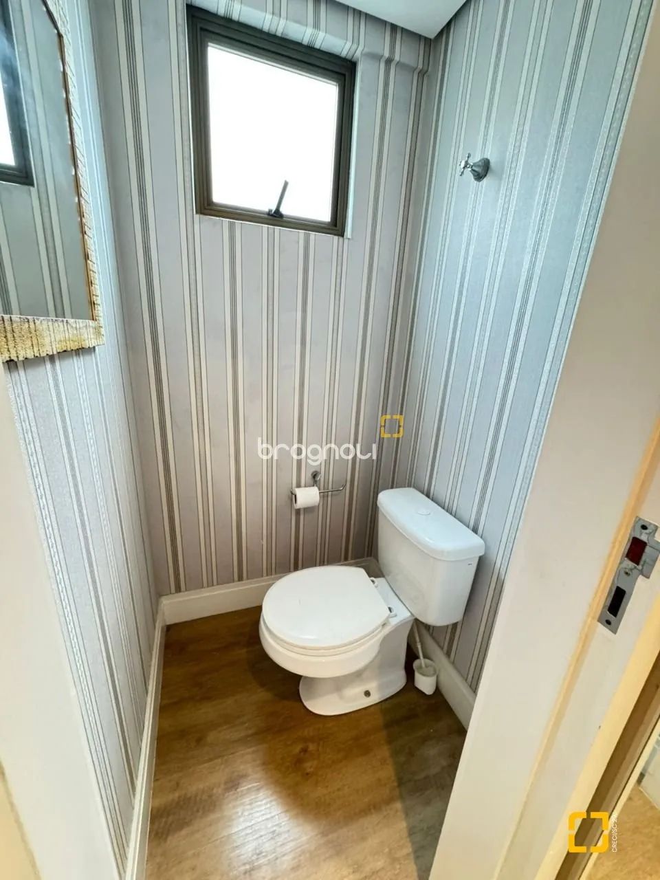 Sala com 35m2 privativos, lavabo, copa e 1 vaga de garagem - Centro - Fpolis/SC - Foto 3