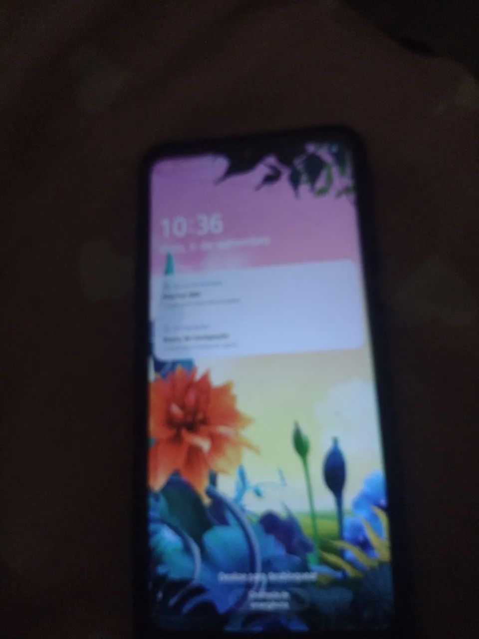 Celular k50 s em bom estado porém precisa de reparo no conector 