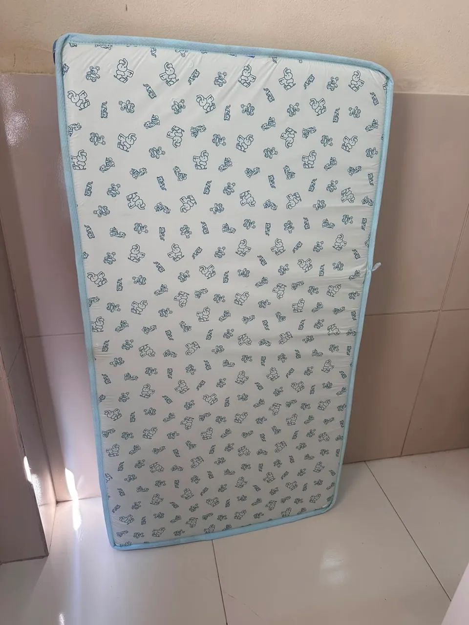 Berço Isis Branco Fosco (Reller) com colchao - Foto 4