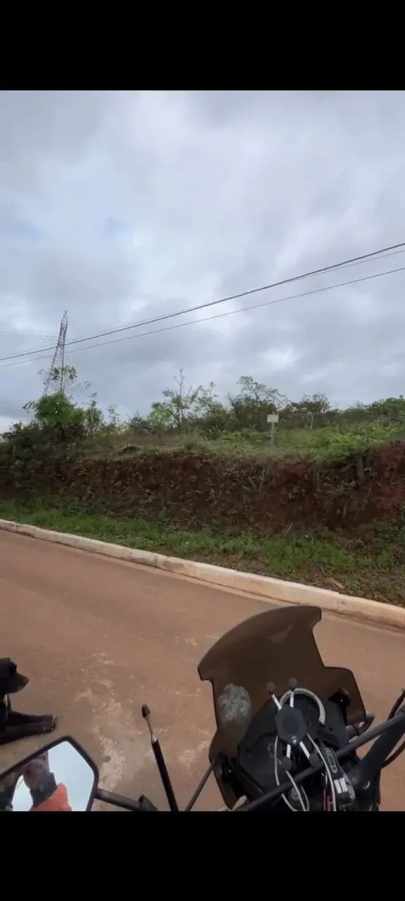 Vende- se lote Santa Vitoria
