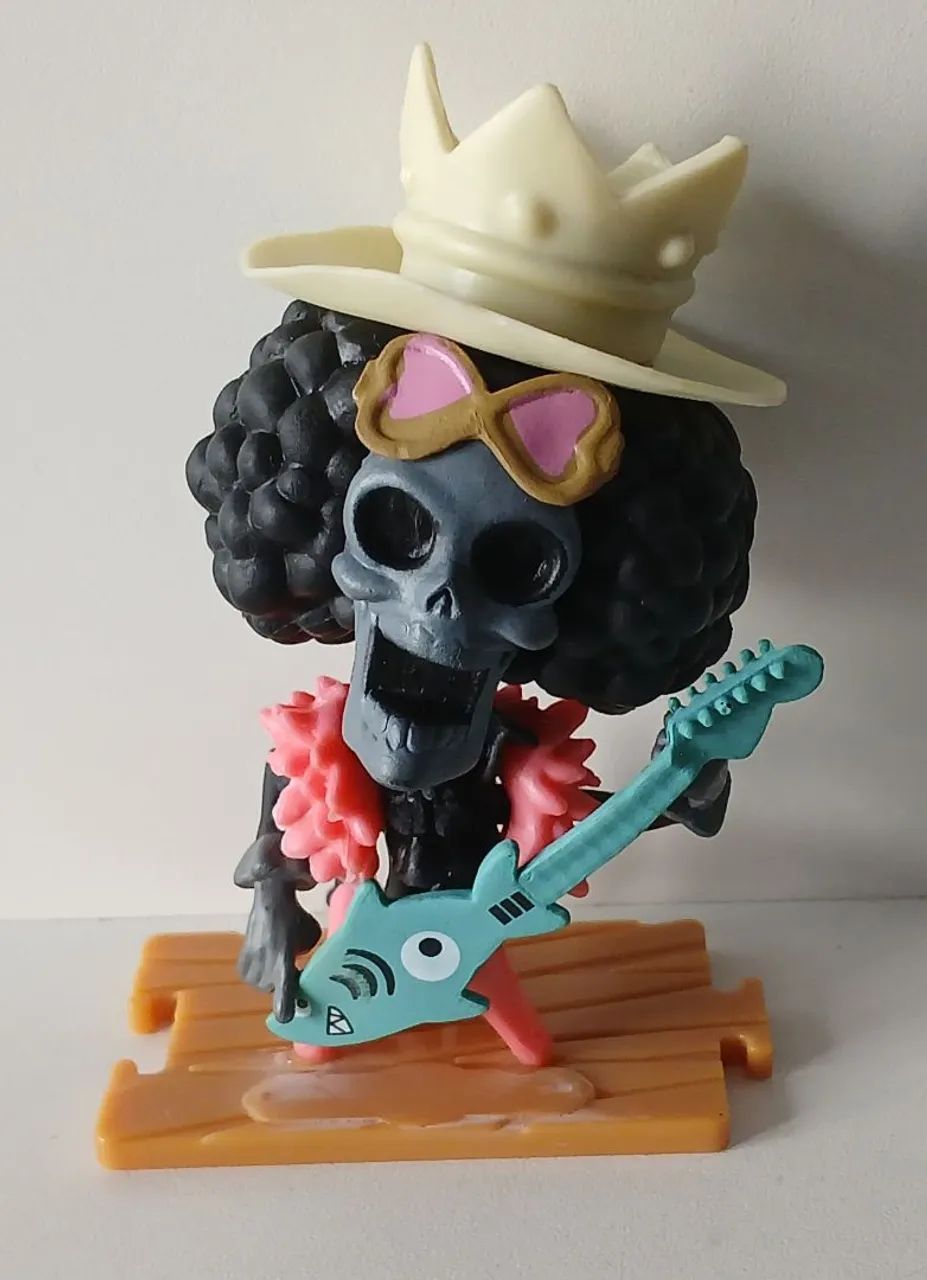 BONECO ACTION FIGURE MINIATURA ONE PIECE BROOK ESQUELETO