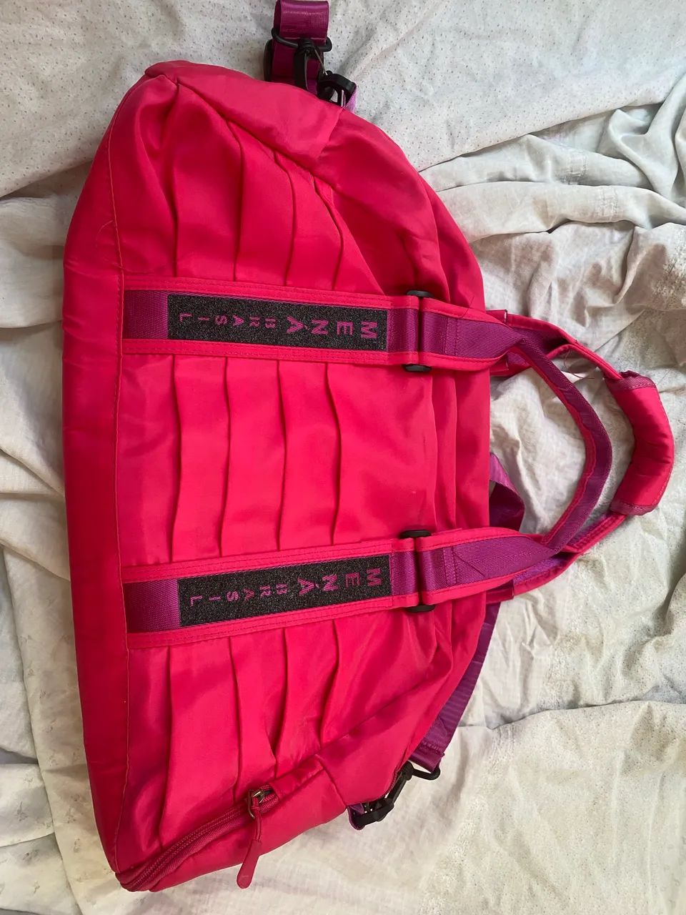 Bolsa academia 