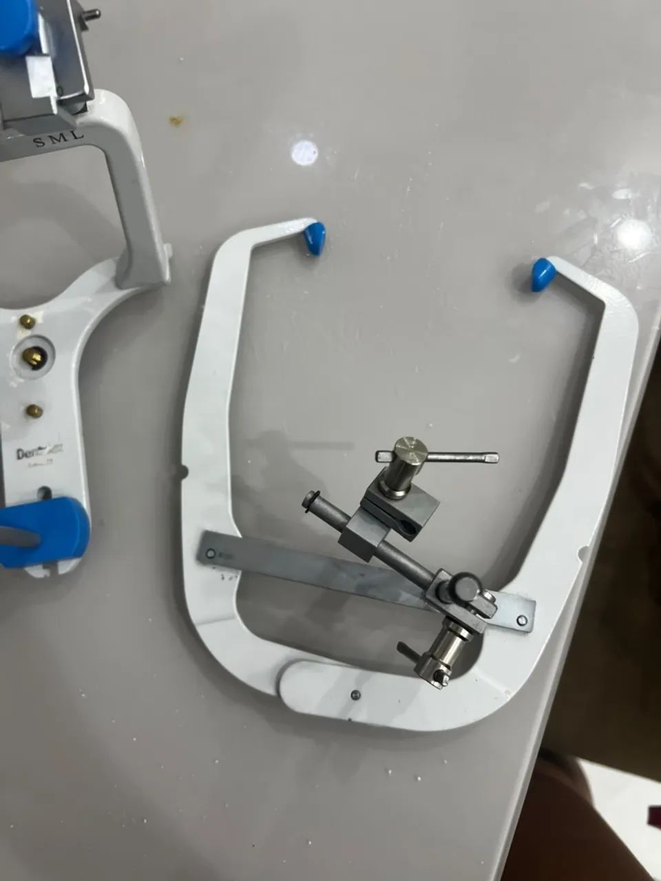 Articulador semi-ajustável dentflex - Foto 4