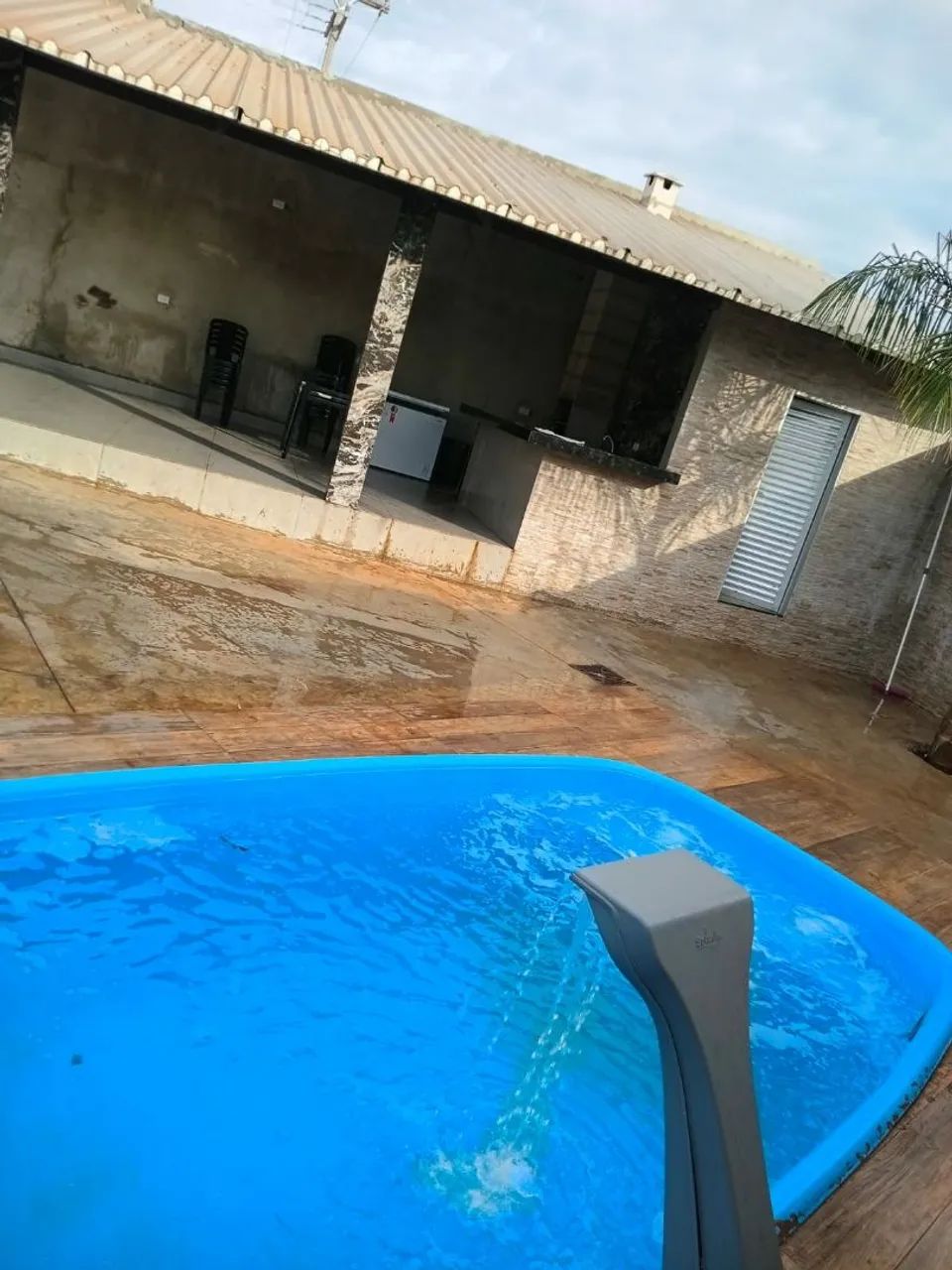 Alugo espaço com 2 piscinas 