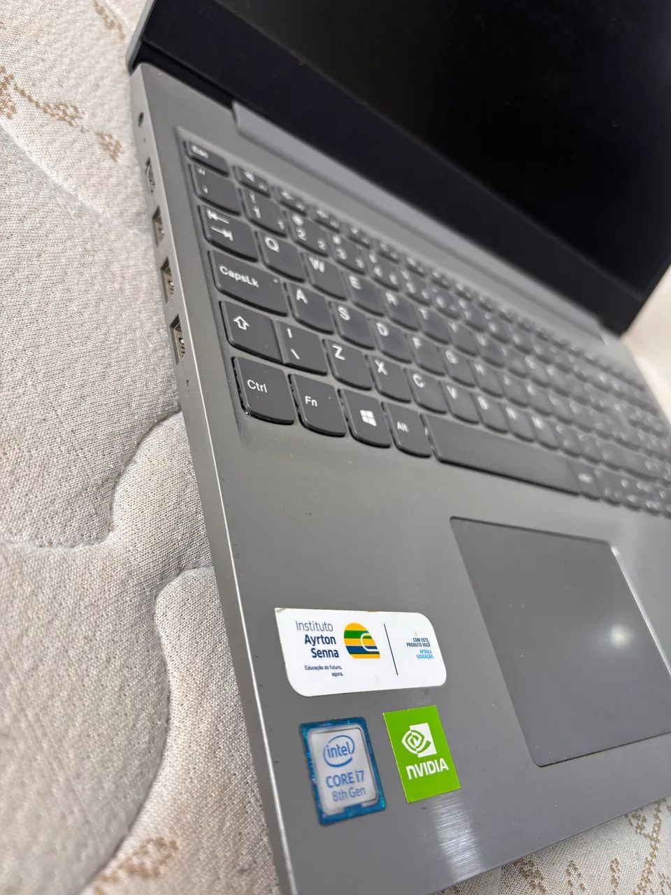 Lenovo IdeaPad S145 - i7 + NVIDIA GeForce MX110 - Foto 4