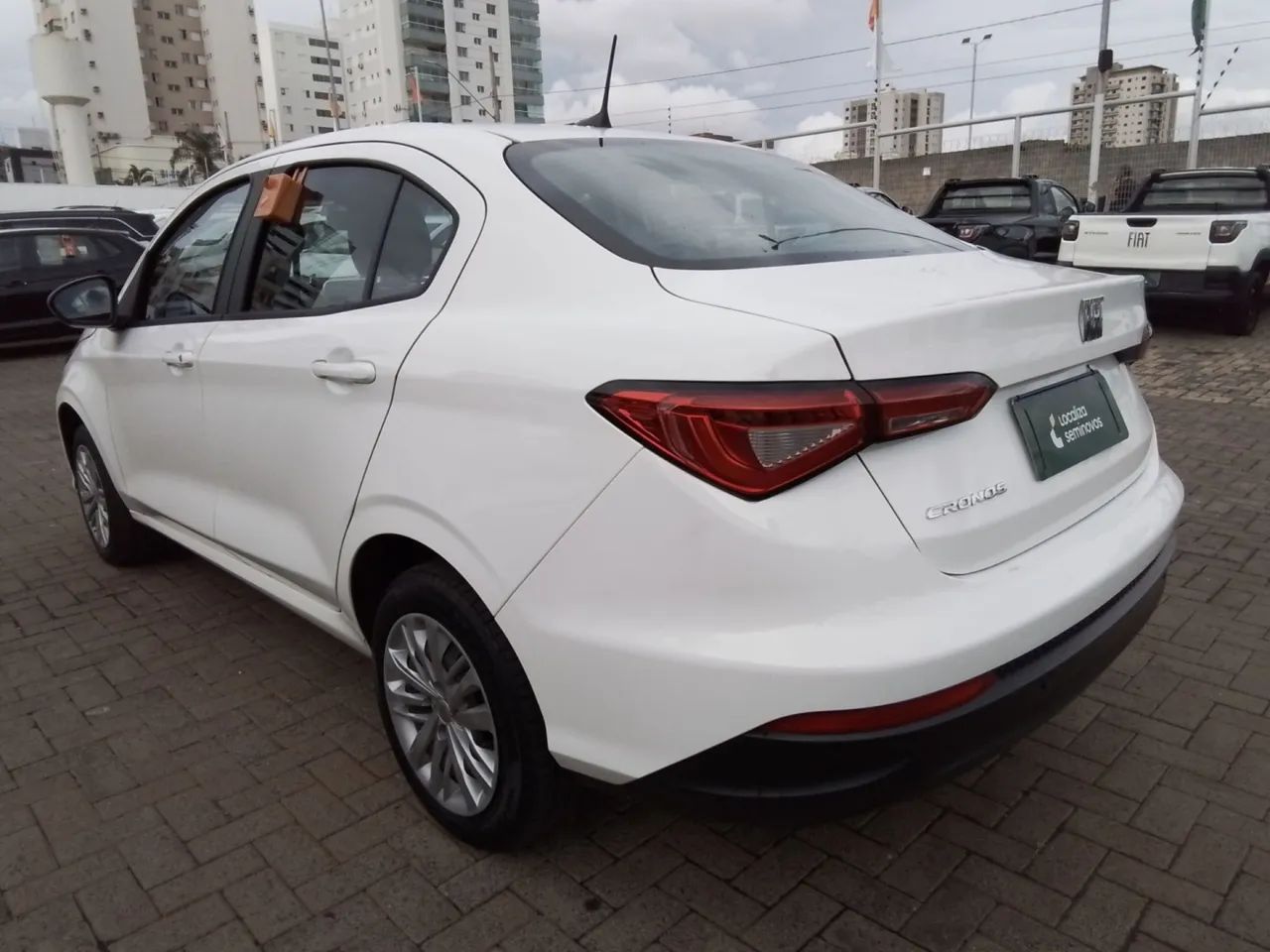 Fiat Cronos Drive 1.0 6V 2023 - Foto 3