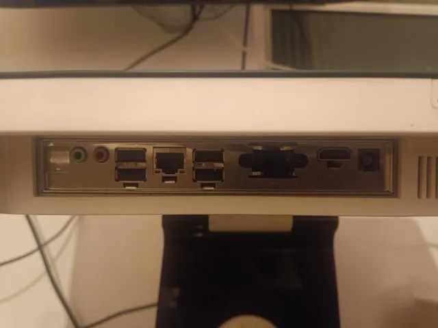 All in One Ibyte 20" - SSD 256GB + 6GB RAM  - Foto 3