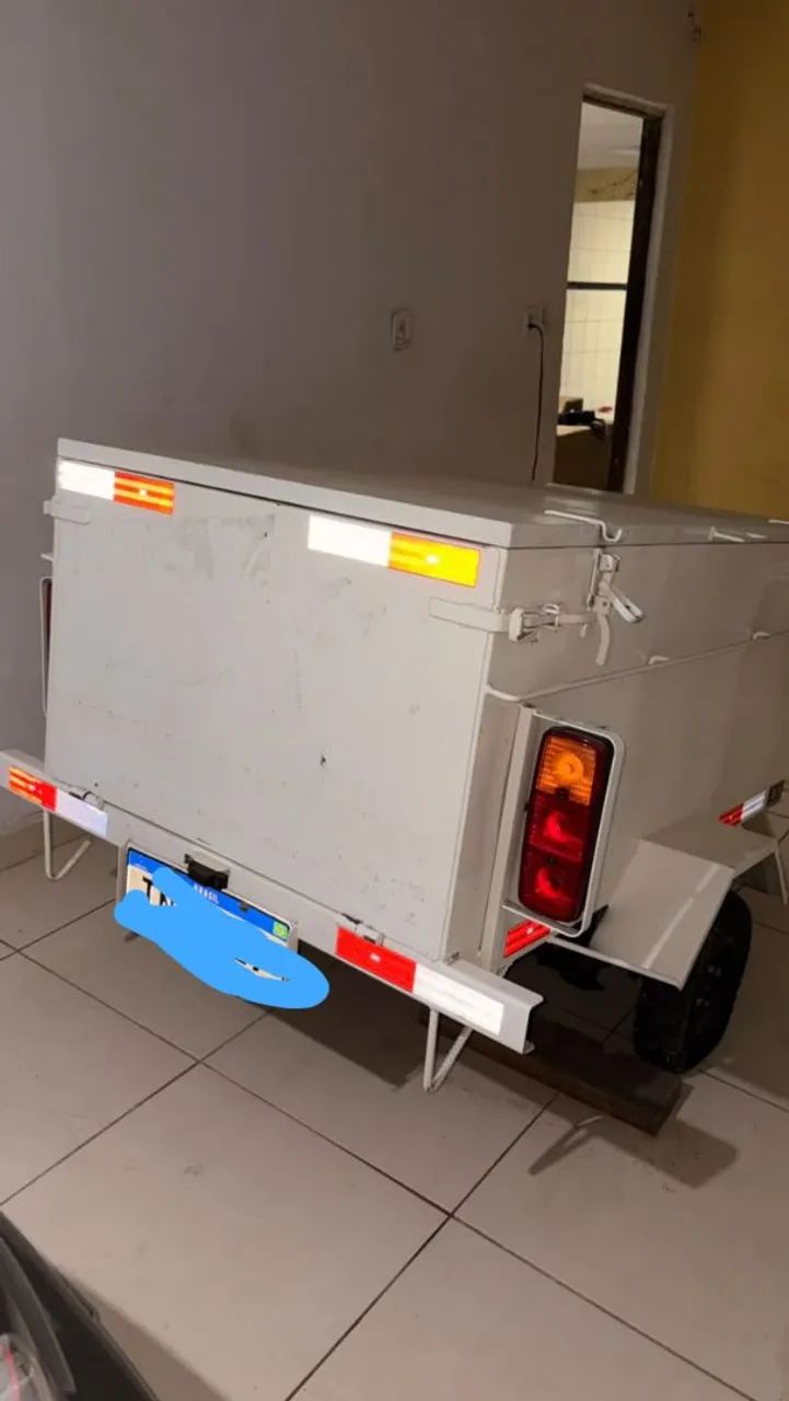 Carrocinha Baú 2025 Super Nova Pouco Usada