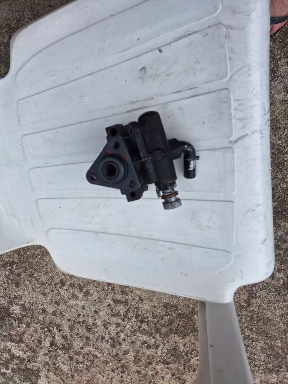 Vendo setor e bomba direção hidráulica Palio siena Strada  - Foto 2
