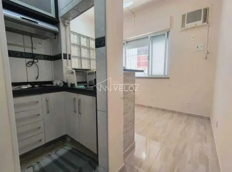 Kitnet/Conjugado : / Residencial / Glória - Foto 2