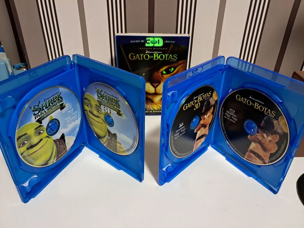 Coleção Blu-ray 2D+3D Shrek 1,2,3,4 e Gato de Botas 1 - Foto 6
