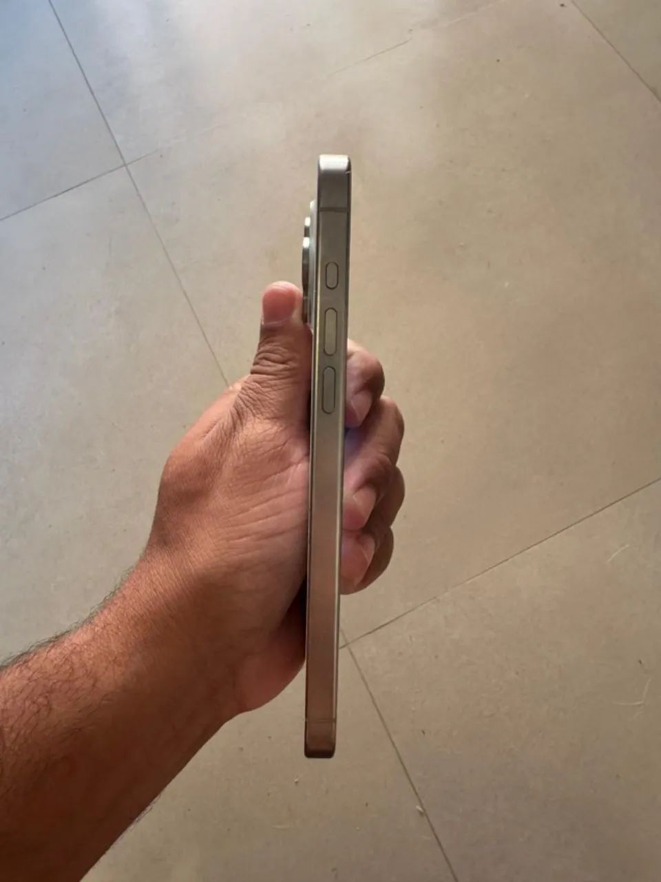 iPhone 15 Pro Max - Foto 4