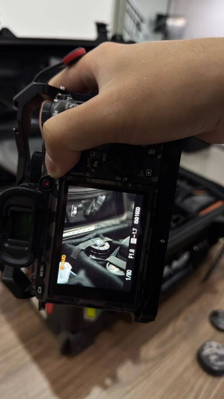 Sony A7R III com skin + Smallrig cage - Foto 5