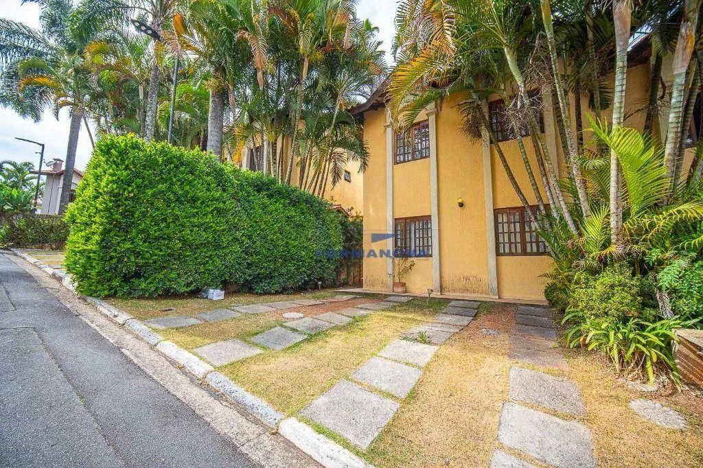 Casa com 3 quartos sendo 1 suíte à venda na Granja Viana - Cotia/SP - Foto 2