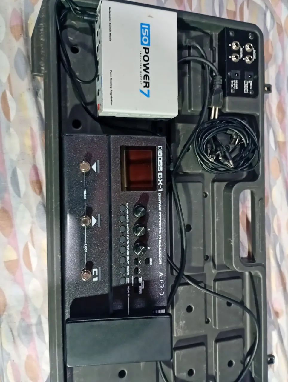 Boss GX 1 com case e fonte - Foto 3