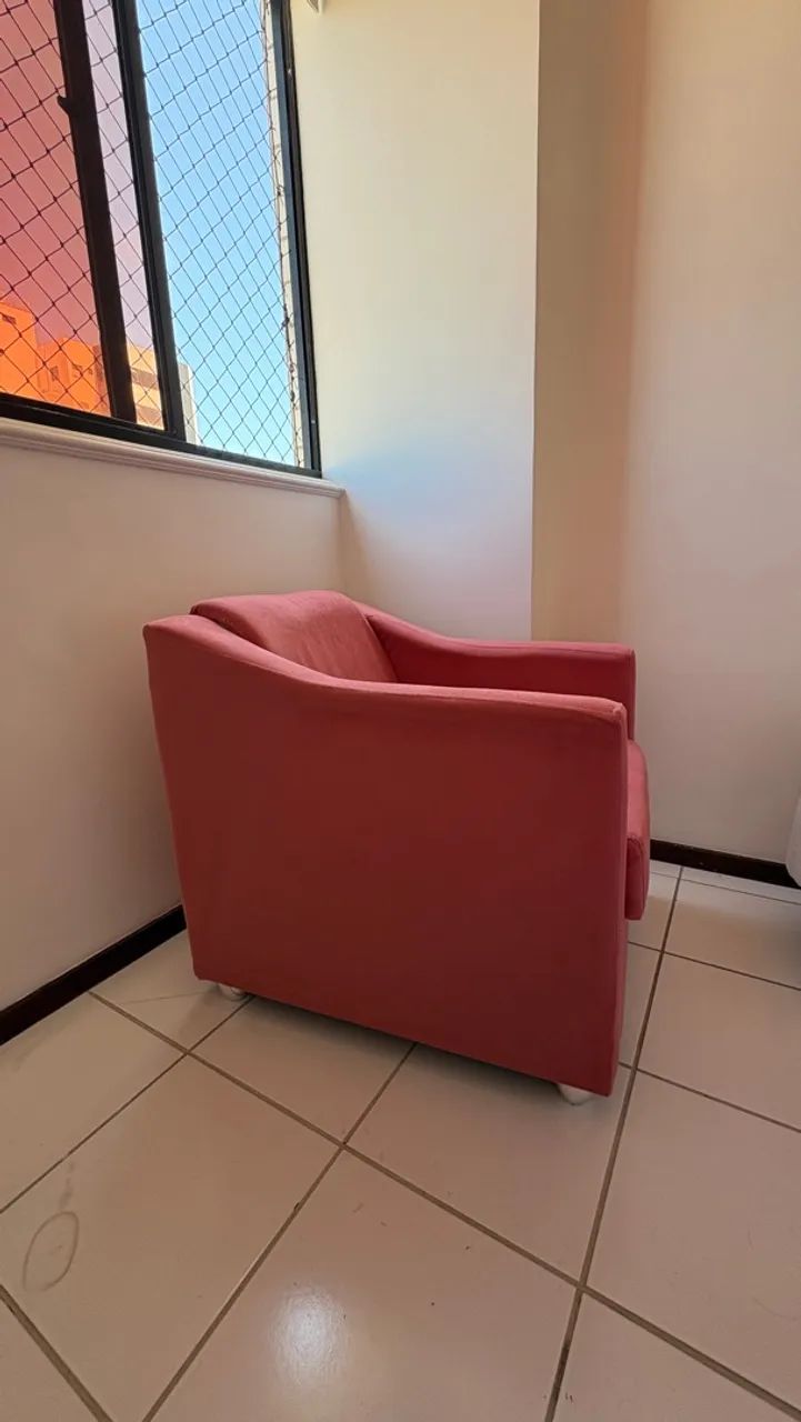 Poltrona Rosa - Seminovo  - Foto 2