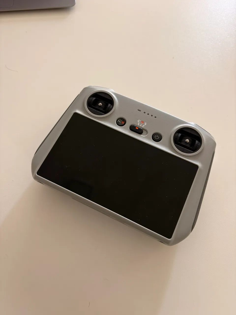 Drone DJI Mini 3 - Controle com tela - Foto 2