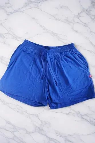 Short maiu liso romance